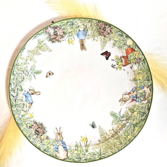 Pottery Barn Peter Rabbit 17″ Whimsical Serving Platter - Picture 1 of 4